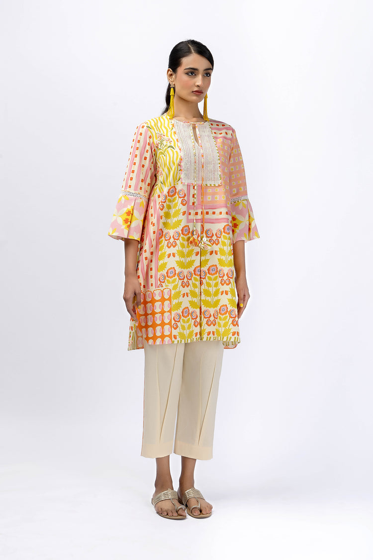 Lace yoke floral shirt + pleat pant set