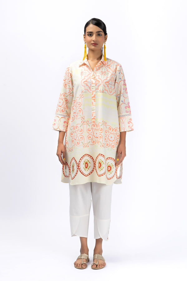 Pastel tile shirt + Sporty stripe pants