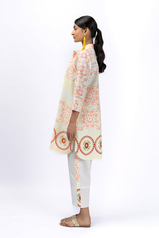 Pastel tile shirt + Sporty stripe pants