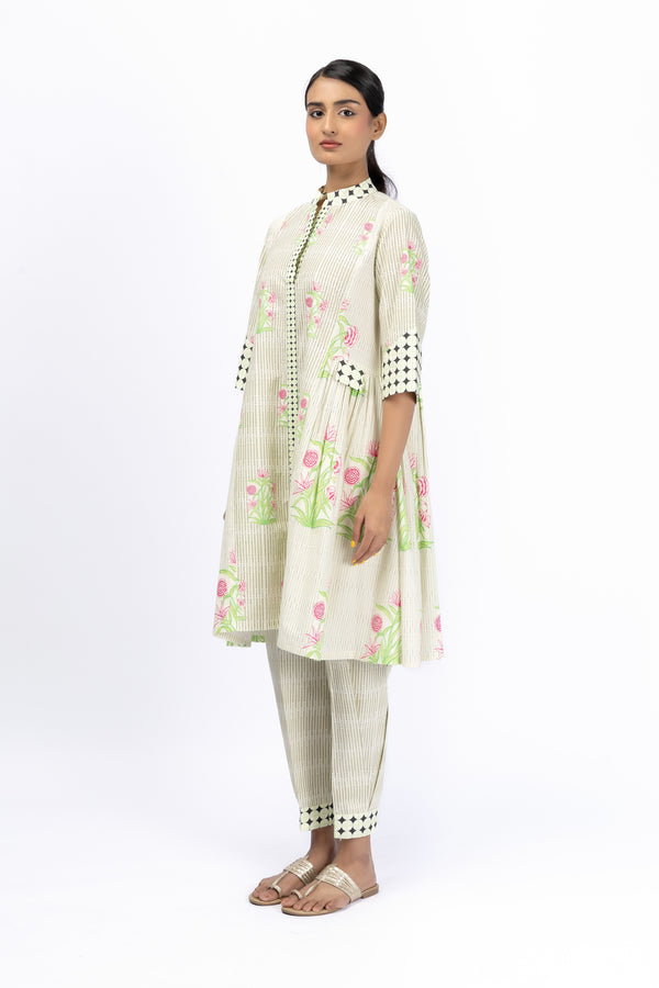 Roses Booti Flare Shirt + Pleat Pant Set
