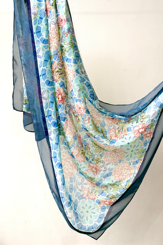Mid Night Bloom Scarf