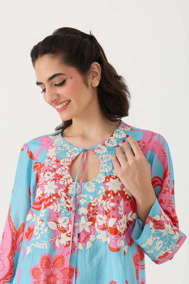 Dilbar - Bold Asmaan Kurta + Pant Set