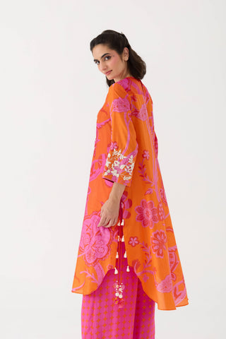 Dilbar - Bold Suneheri Kurta + Pant Set